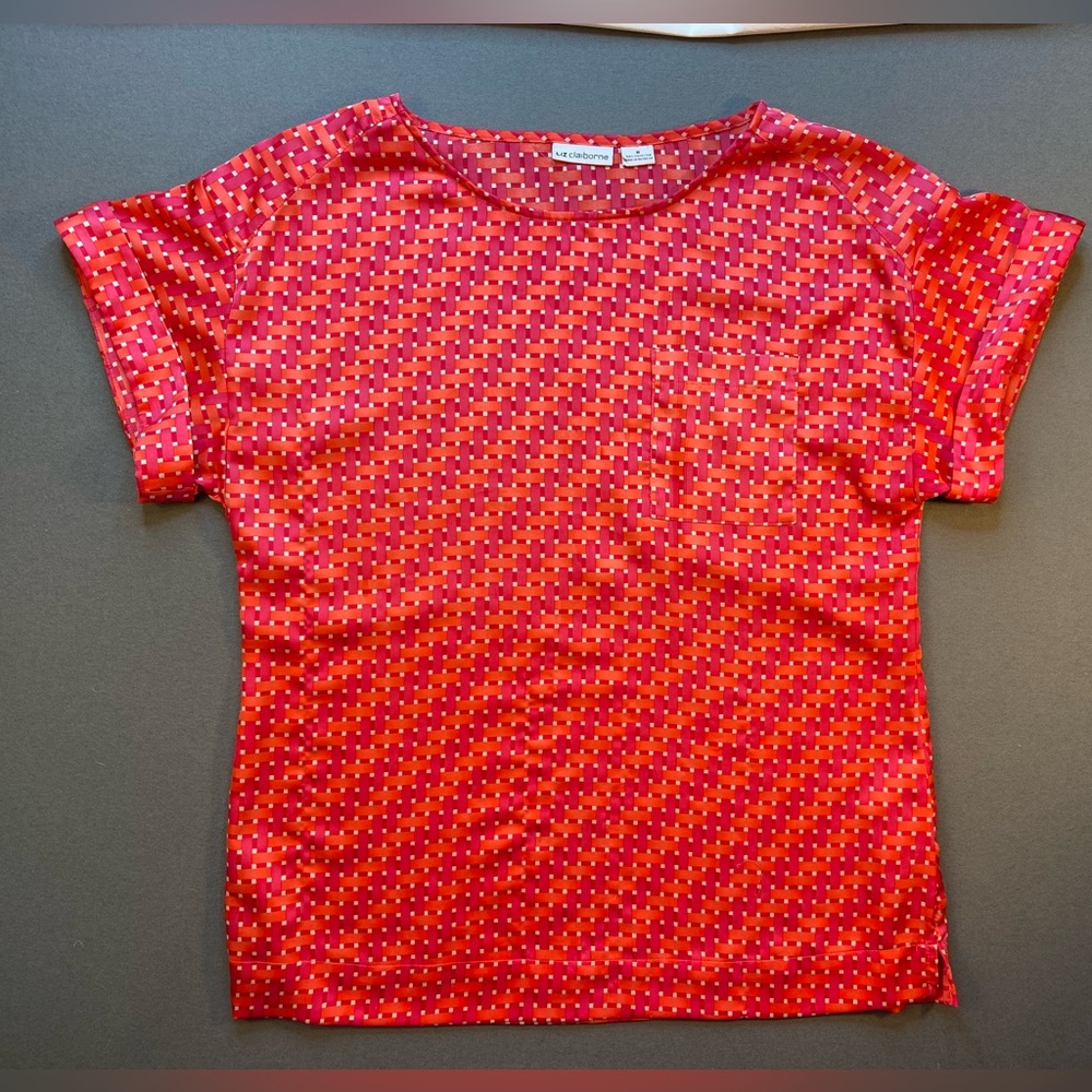 Liz Claiborne Colorful Short sleeve blouse, pocket on front, size‎ M